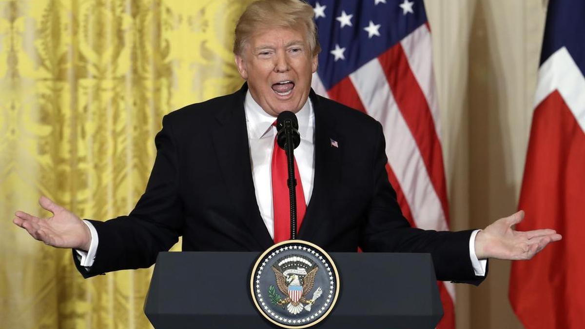 Las palabras ofensivas con que el presidente Donald Trump se refirió presuntamente a Haití y varios países africanos han causado un escándalo y numerosas protestas.