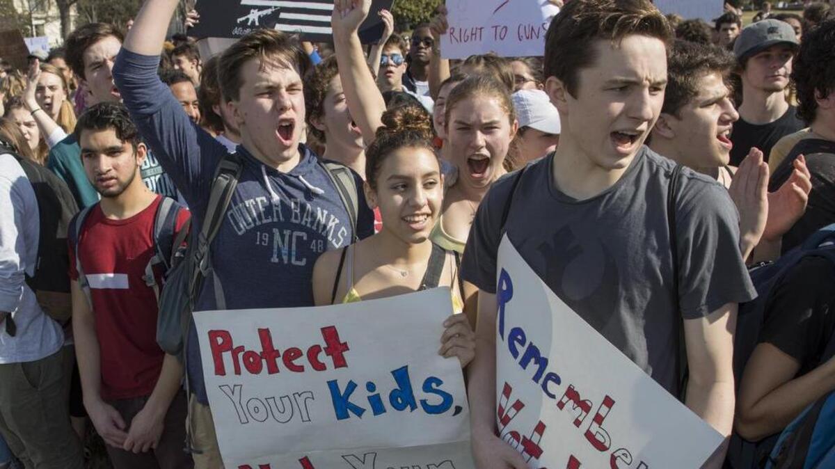 Estudiantes de Maryland protestan el 21 de febrero cerca del Capitolio de Washington, en solidaridad con los afectados por el tiroteo en la escuela secundaria Marjory Stoneman Douglas, en la Florida.