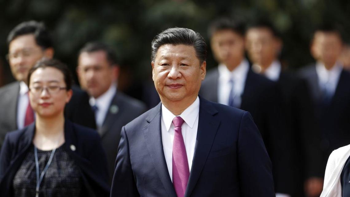 El presidente de China, Xi Jinping, llega al palacio presidencial de La Moneda, en Santiago, Chile, el pasado noviembre. China tiene una creciente presencia económica y política en América Latina.