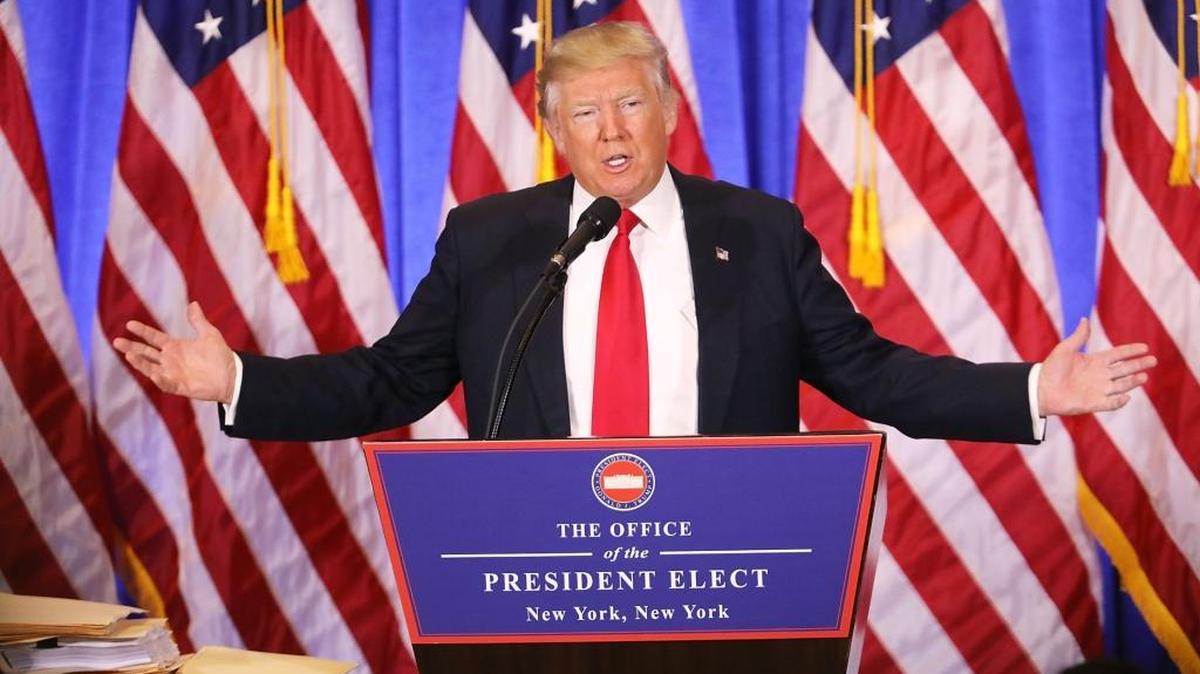 El presidente electo Donald Trump en una conferencia de prensa en la Trump Tower, Nueva York, el 11 de enero.