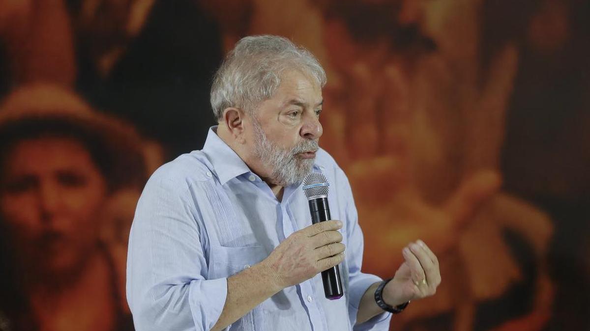 El ex presidente brasileño Luiz Inácio Lula da Silva fue declarado culpable de corrupción.