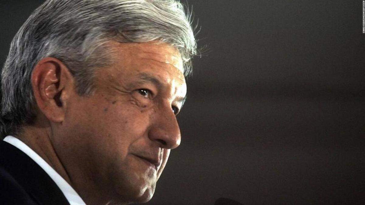 La renuncia de Carlos Urzúa se presenta en un momento delicado para AMLO, quien se enfrenta a las amenazas de aranceles por parte de Estados Unidos y a constantes degradaciones de las agencias calificadoras.