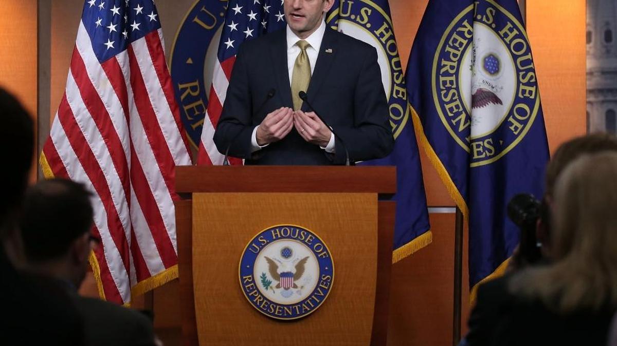 El Presidente de la Cámara, Paul Ryan, habla a la prensa el 3 de marzo en el Capitolio, en Washington, DC.