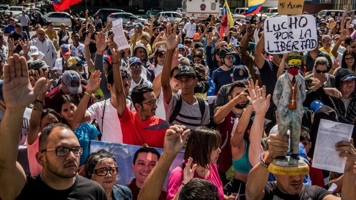 El crédito de la rebelión contra Maduro es de los venezolanos, no de Rubio o Trump