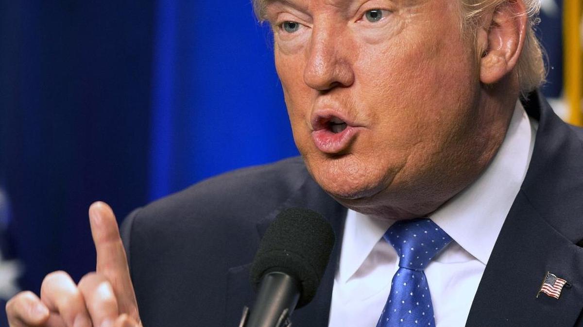 El candidato republicano Donald Trump en Saint Anselm College, Manchester, N.H, el lunes 13.