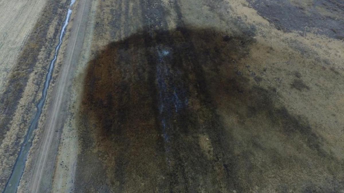 Esta foto aérea muestra derrames del oleoducto Keystone de TransCanada Corp., el 17 de noviembre del 2017, que filtraron aproximadamente 210,000 galones de petróleo en terrenos agrícolas, en el noreste de Dakota del Sur.