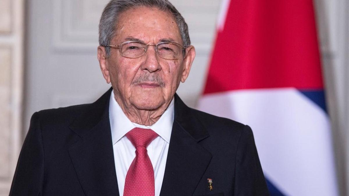 El gobernante cubano Raúl Castro en su reciente viaje a Francia.