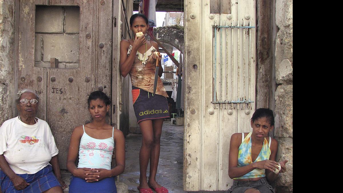 
El censo más reciente indica que tres de cada 10 cubanos son negros, mulatos o mestizos, pero muchos creen que la proporción es mayor.
