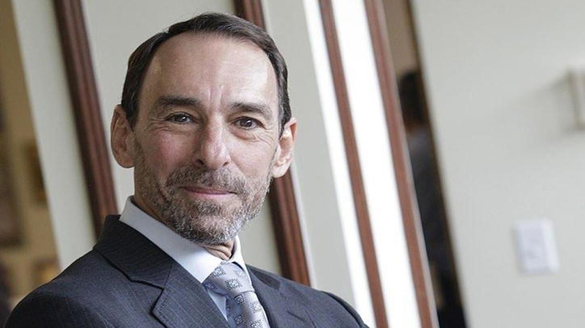 El Dr. José Azel, del Instituto de Estudios Cubanos y Cubano-Americanos (ICCAS) de la Universidad de Miami, es propuesto por sus colegas para embajador de EEUU en la OEA, especialmente por su conocimiento de los asuntos de Latinoamérica.