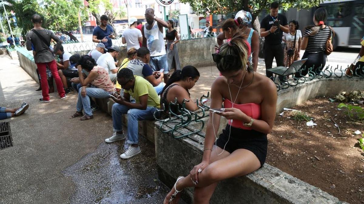 Embajada de Canadá advierte a cubanos sobre supuesta visa para trabajar con empresas canadienses desde la isla.