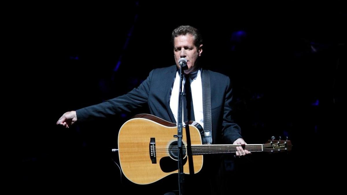 Glenn Frey, de la banda de rock Eagles, en Odyssey Arena, Belfast, Irlanda del Norte, en junio del 2009.