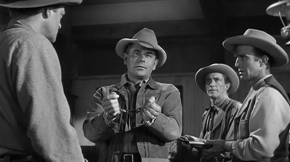 Glenn Ford (centro) en una escena del filme ‘3:10 to Yuma’ (1957), dirigido por Delmer Daves.