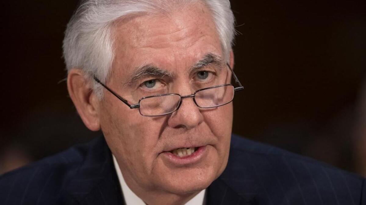 El nuevo secretario de Estado de Estados Unidos, Rex Tillerson, testifica en la audiencia de confirmación en el Capitolio.
