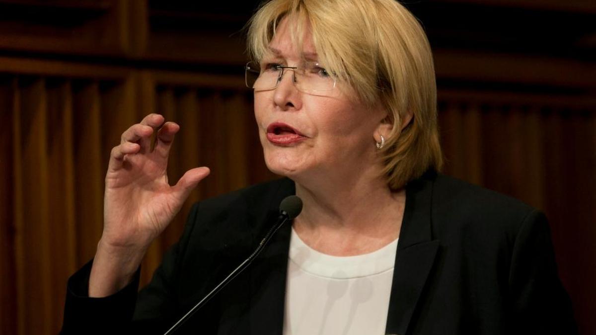La fiscal general de Venezuela, Luisa Ortega, se ha opuesto a los planes del presidente Nicolás Maduro de convocar una Asamblea Constituyente.