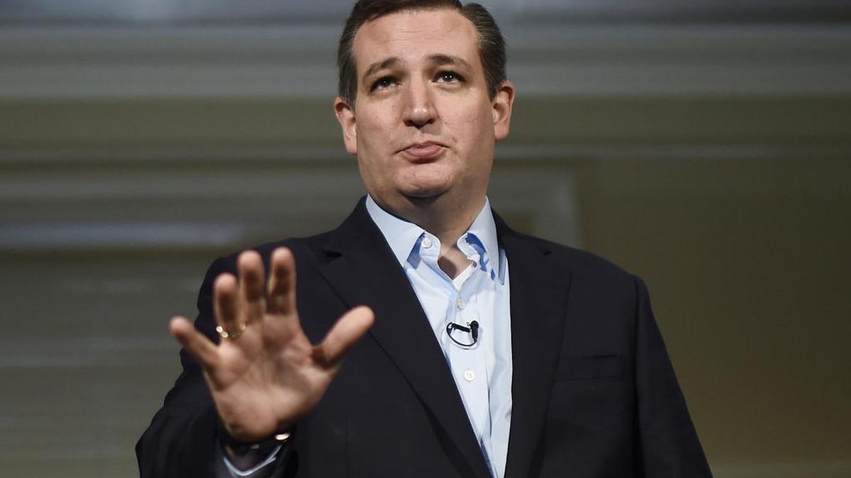 El candidato presidencial republicano Ted Cruz habla en la Universidad de Furman, en Carolina del Sur, el 7 de diciembre. El republicano por Texas ha subido en los sondeos.