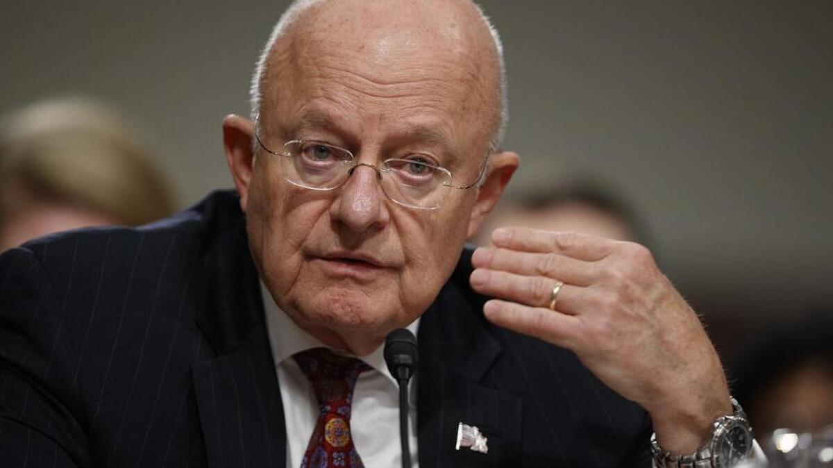 James Clapper, ex director de la Agencia Nacional de Inteligencia, piensa que el presidente Trump mantiene una conducta errática y agresiva.