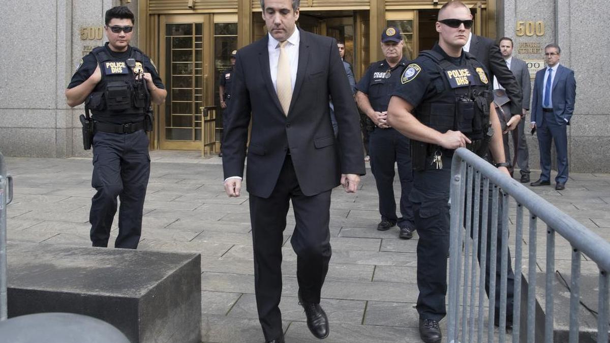 Michael Cohen, ex abogado del presidente Trump, sale del tribunal federal en Nueva York el 21 de agosto. Cohen implicó al mandatario en una financiación ilegal de la campaña.