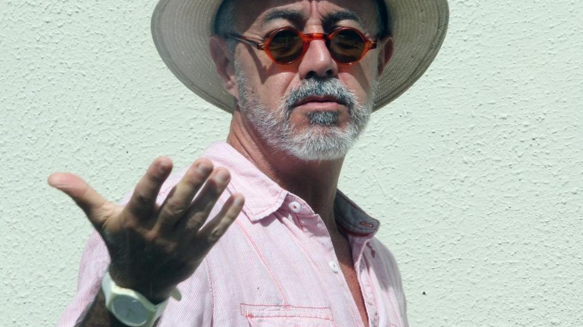 El cineasta y director escénico cubano Juan Carlos Cremata decidió quedarse en Miami y convertirse en un exiliado más.