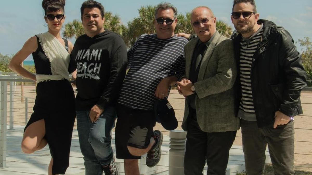 El equipo de FUNDarte, de izq. a der.: Elizabeth Doub, Carlos Caballero, Ever Chávez, Gerardo Alvarez y Tony Martínez.