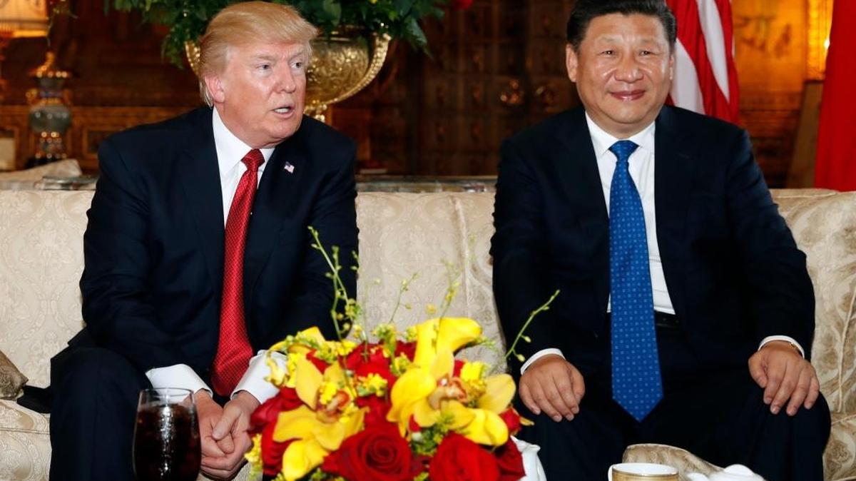 El presidente Donald Trump y el presidente chino Xi Jinping, en una reunión en Mar-a-Lago,Palm Beach, el 6 de abril.