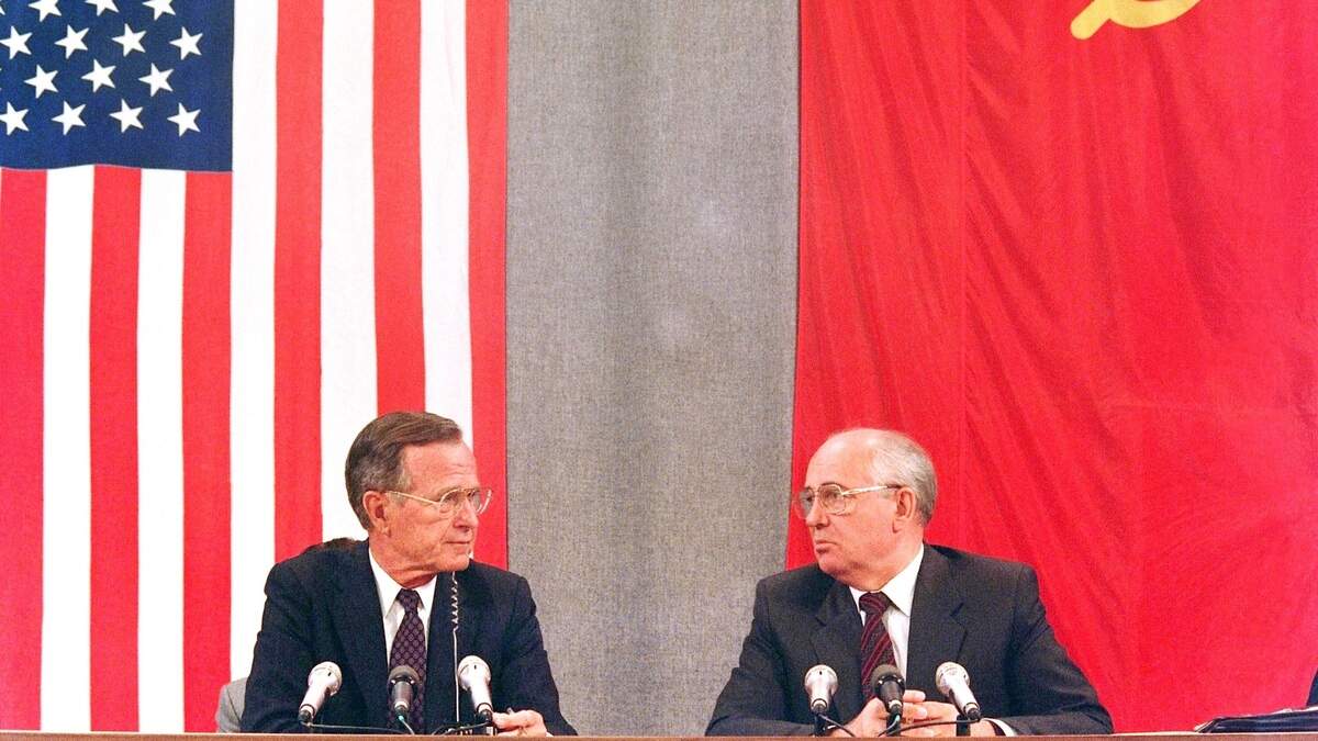 (FILES) In this file photo taken on July 31, 1991 shows US President George Bush (L) and his Soviet counterpart Mikhail Gorbachev during a press conference in Moscow concluding the two-day US-Soviet Summit dedicated to the disarmament. - Former US president George H.W. Bush, who helped steer America through the end of the Cold War, has died at age 94, his family announced late Friday November 30, 2018. “Jeb, Neil, Marvin, Doro and I are saddened to announce that after 94 remarkable years, our dear Dad has died,” his son, former president George W. Bush, said in a statement released on Twitter by a family spokesman. (Photo by Mike FISHER / AFP)MIKE FISHER/AFP/Getty Images
