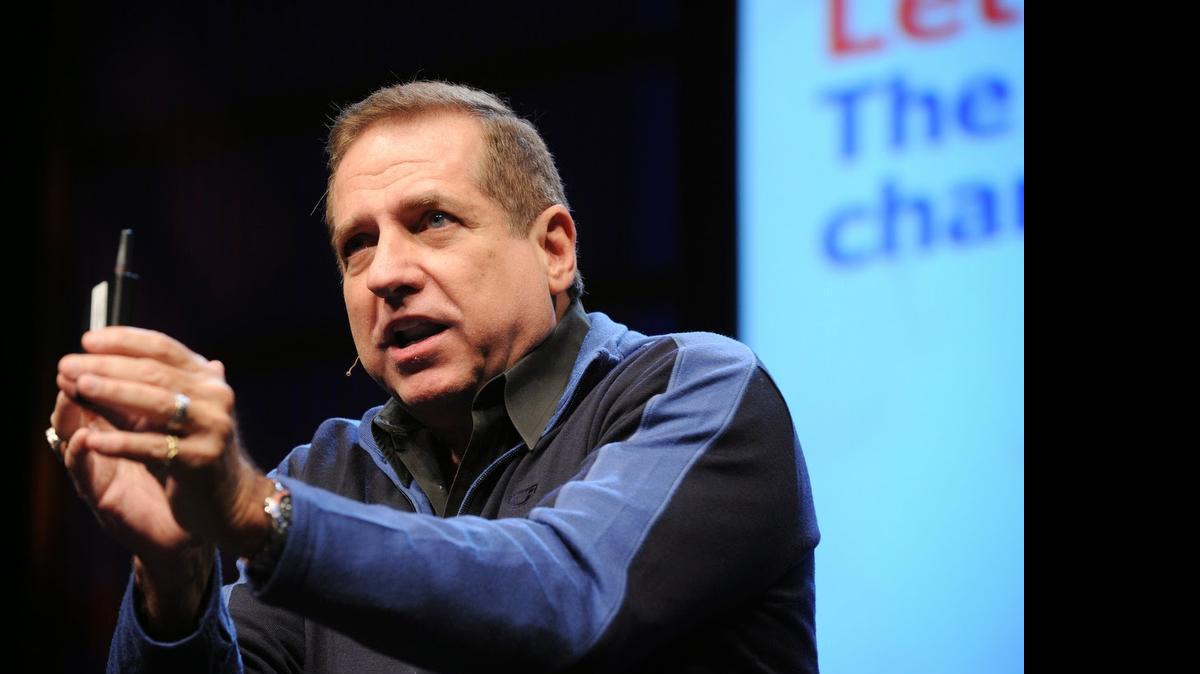 
El doctor Joachim de Posada, fallecido recientemente, fue el autor de cuatro libros motivadores que fueron un éxito y dejaron una influencia positiva en miles de personas.
