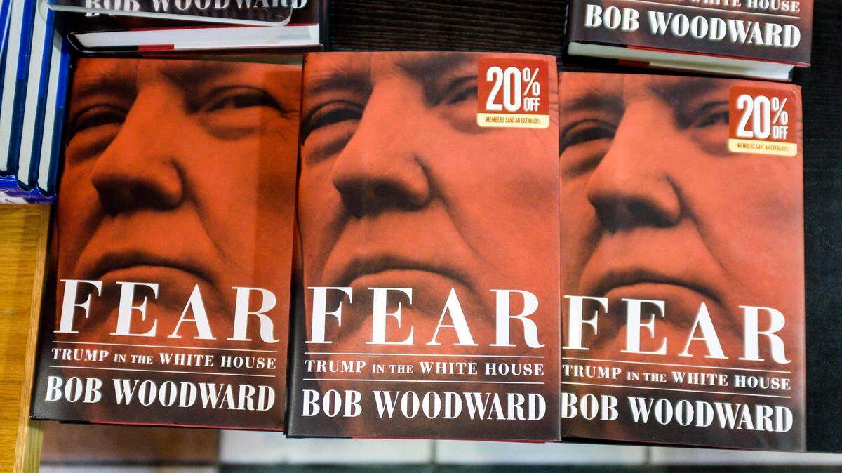 Una librería de Nueva York muestra el libro “Fear: Trump in the White House” (Miedo: Trump en la Casa Blanca) del periodista estadounidense Bob Woodward, que salió a la venta el martes, 11 de septiembre de 2018.