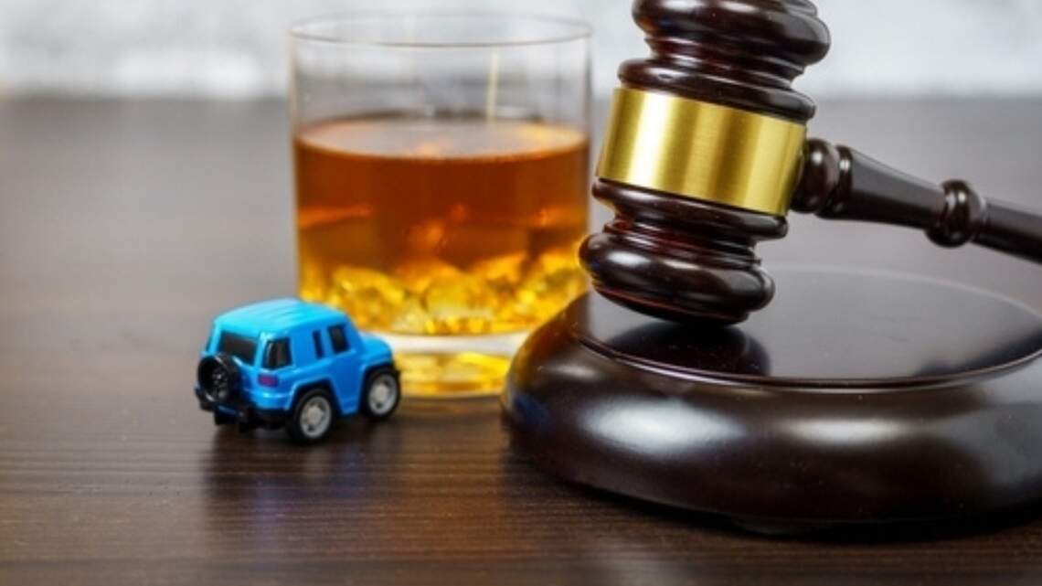 Sentencias por Delitos Graves, Indemnizaciones y Más: Por Qué un DUI con Lesiones es un Cargo Grave