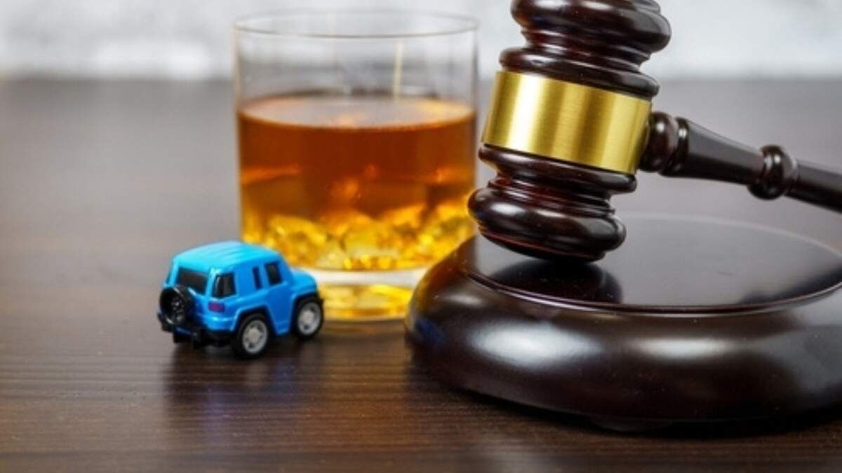 Sentencias por Delitos Graves, Indemnizaciones y Más Por Qué un DUI con Lesiones es un Cargo Grave