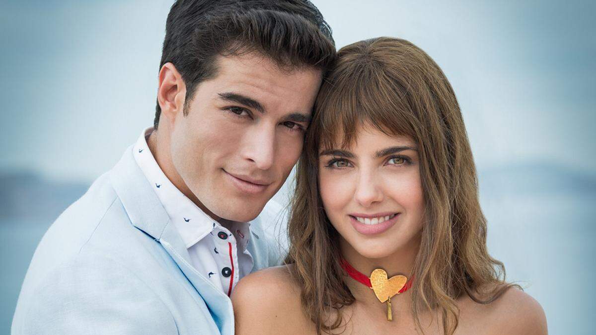 Michelle Renaud y Danilo Carrera.