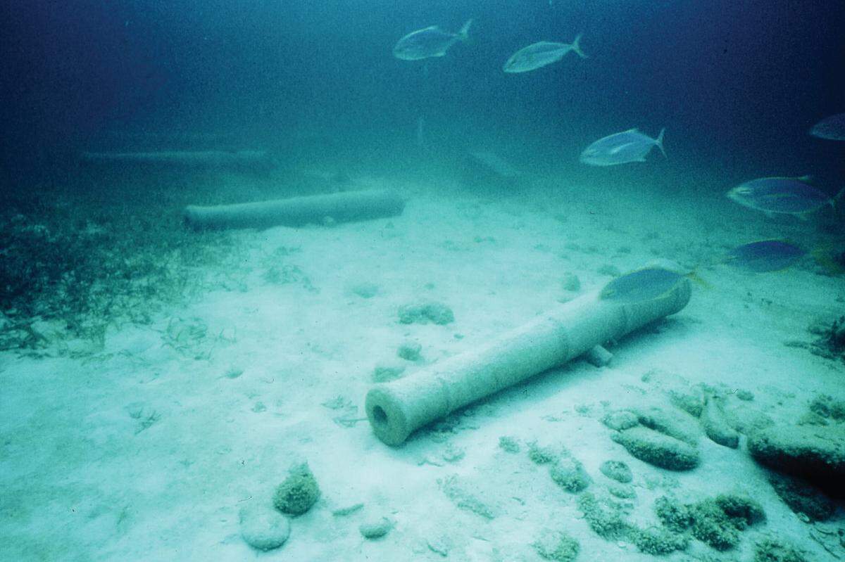 A poco más de una milla de la costa de Indian Key se encuentra la espectacular Reserva Arqueológica Submarina de San Pedro, otro importante parque estatal submarino de Florida.