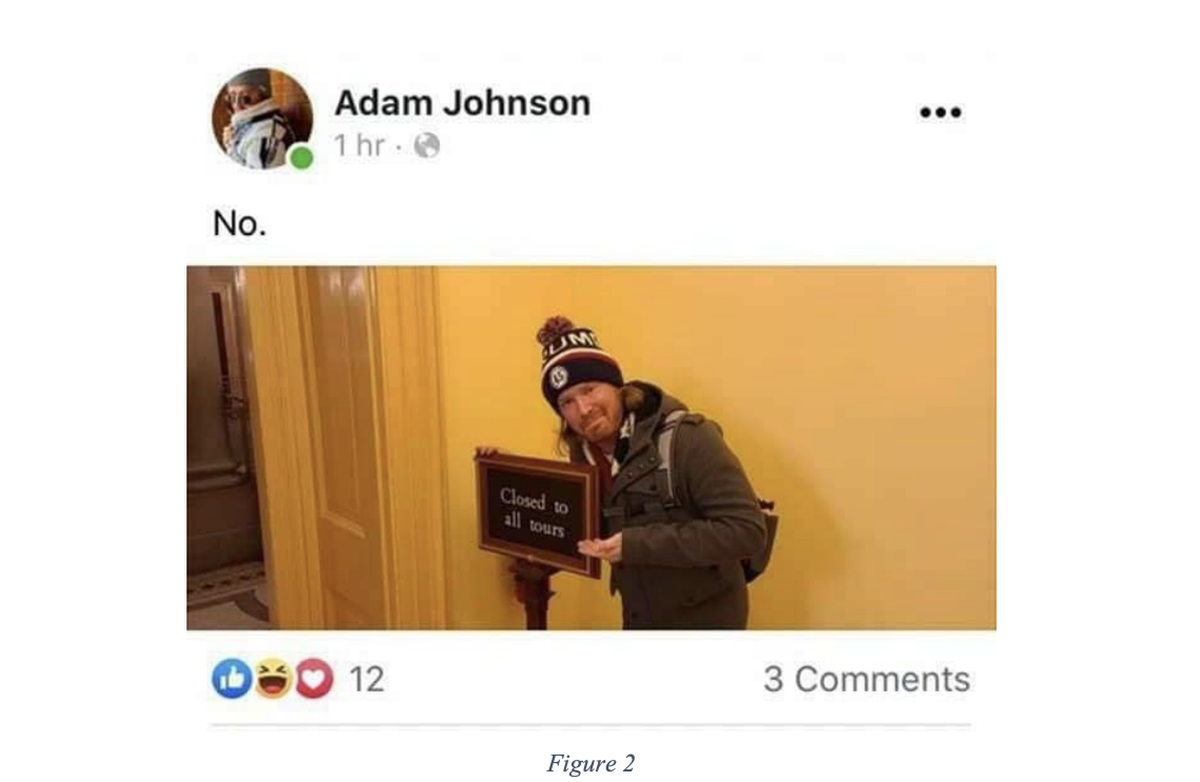 Captura de pantalla de Facebook incluida en la orden de arresto del FBI contra Adam Johnson.
