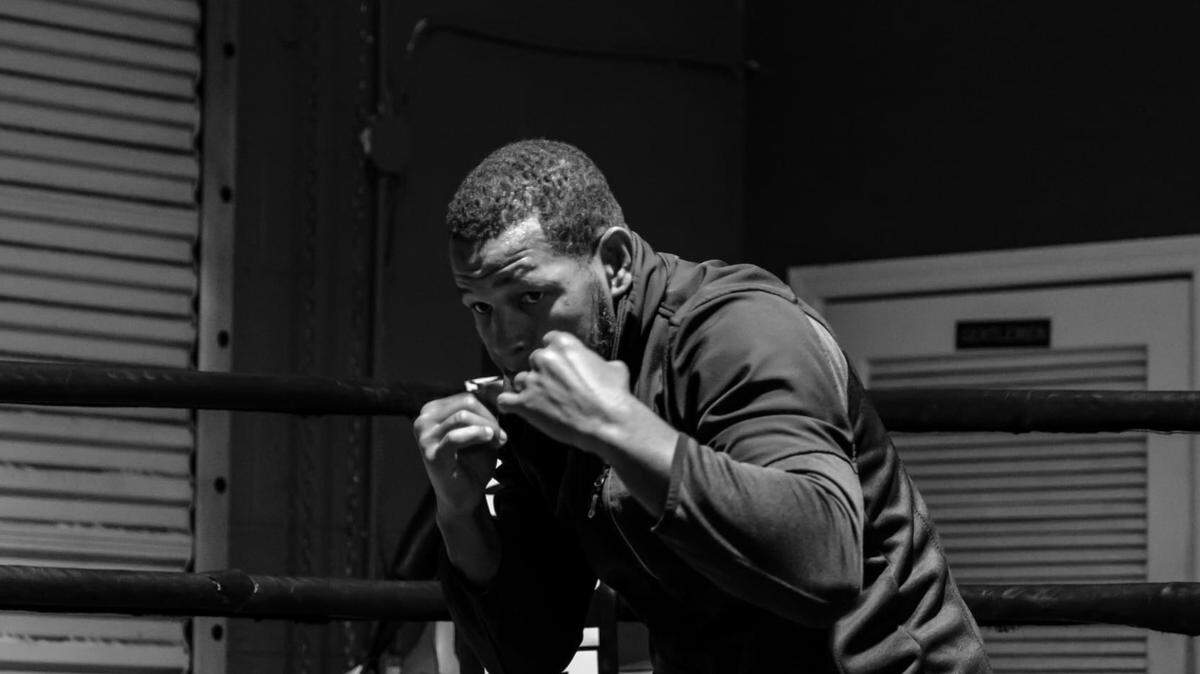 Sullivan Barrera vuelve a la acción. El ex retador mundial de peso ligero pesado regresa el 13 de marzo en una cartelera de ProBox desde el Whitesands Events Center, Plant City, en las afueras de Tampa.