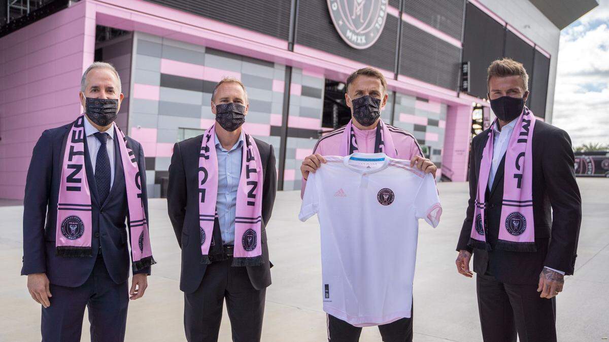 Los copropietarios Jorge Mas y David Beckham, el director técnico Phil Neville y el director deportivo Chris Henderson (de izq. a der.) el viernes, 22 de enero.