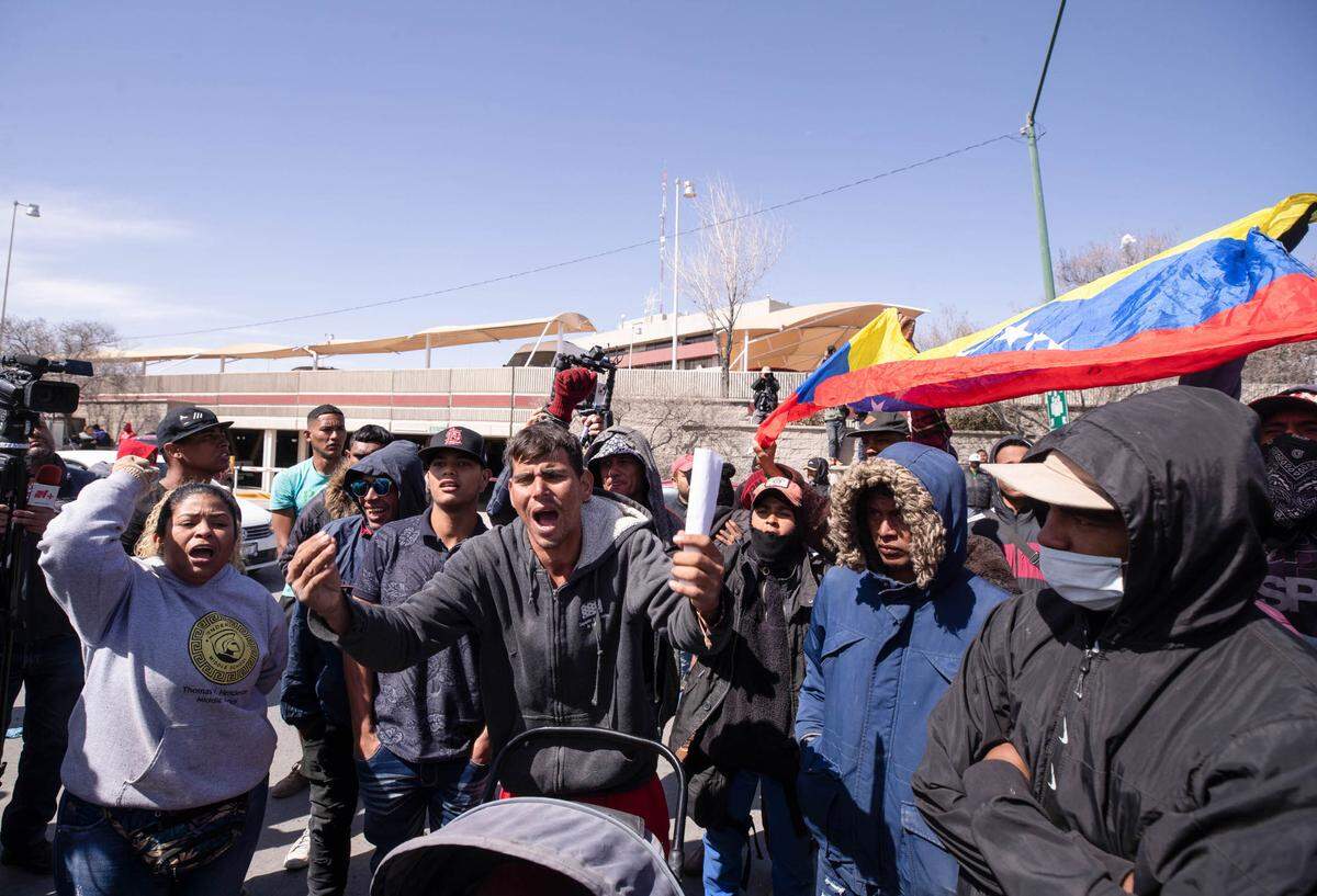 Foto de archivo de migrantes venezolanos en México el 28 de marzo de 2023.