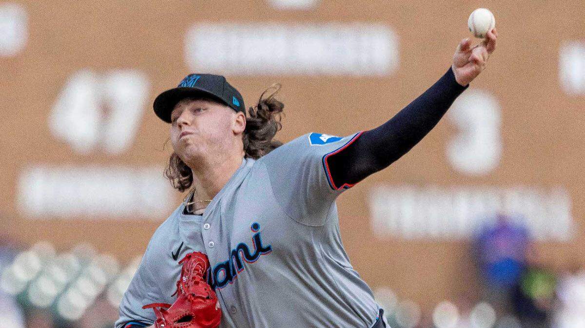 El abridor de los Marlins de Miami Ryan Weathers lanzó ocho entradas y permitió tres hits a la tanda de los Tigres, en el partido celebrado el 14 de mayo de 2024 en Detroit.
