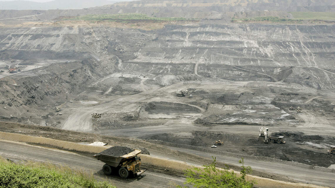 Colombia trabaja en régimen especial para atraer grandes inversiones, tiene amplio potencial en cobre