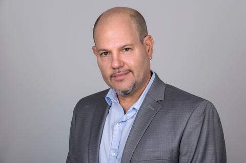 Profile Image of Daniel Shoer Roth