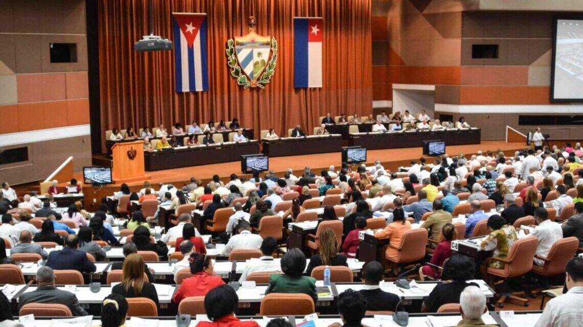 Reformas económicas y cinco nuevas leyes: Parlamento cubano prepara cambios clave para la isla