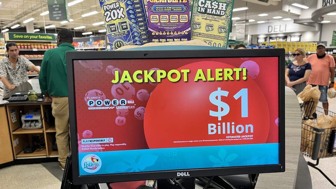 Ganó el premio gordo de $1,000 millones del Powerball y luego celebró con un monto mayor