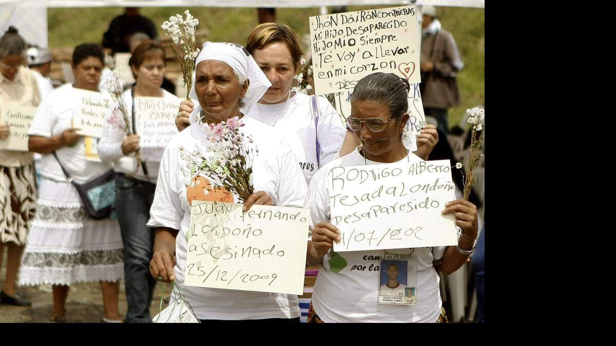 Muchos familiares no denuncian por miedo a ser señalados y a que los grupos armados regresen.