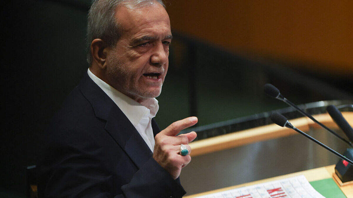Foto de archivo del presidente iraní, Masud Pezeshkian, dando un discurso ante la Asamblea General de las Naciones Unidas, el 24 de septiembre de 2025, en Nueva York.