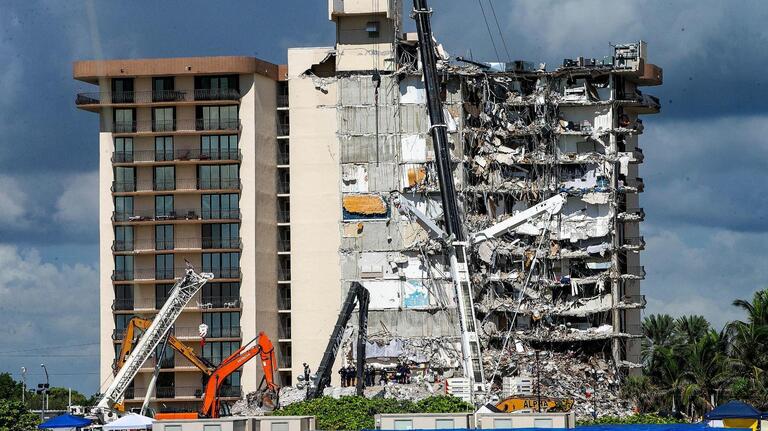Surfside investigated ex-building official after tower records went missing, emails show