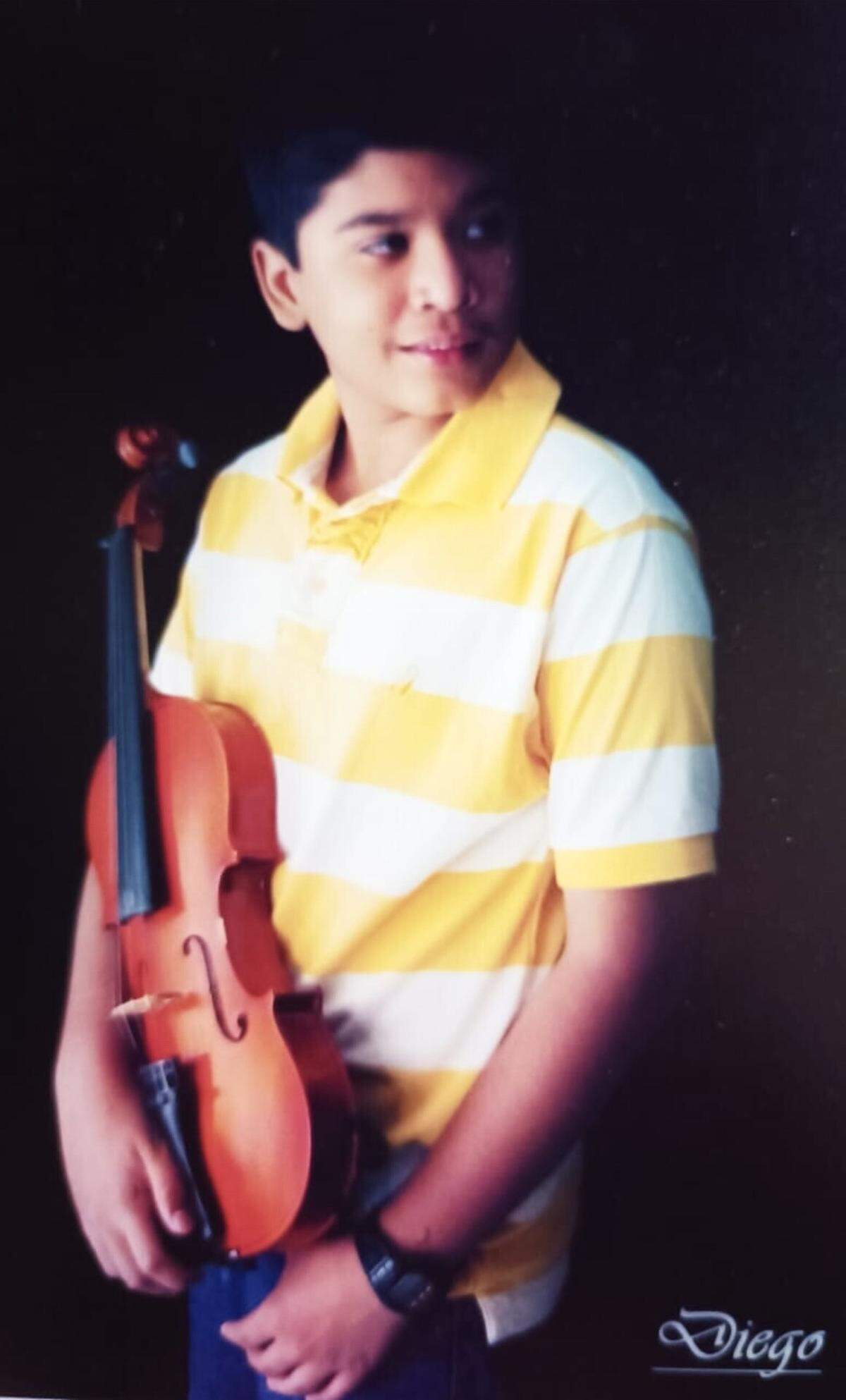 Diego Díaz admite que cuando se cruzó por primera con el violín “no sabía muy bien qué era”. 