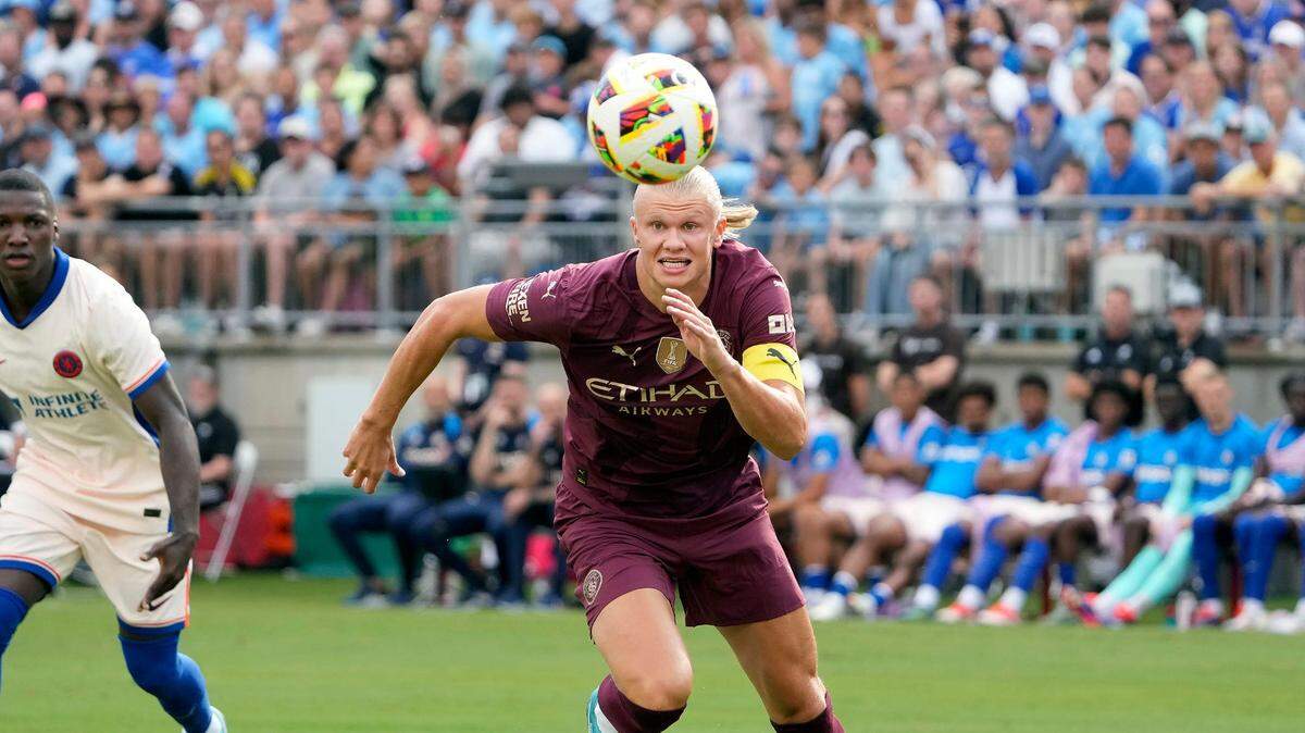 El Manchester City llega con toda su artillería a Estados Unidos donde destacan el implacable goleador noruego Erling Halland (en la foto), el volante español Rodri y los nuevos fichajes Rayan Aït-Nouri, Tijjani Reijnders y Rayan Cherki.