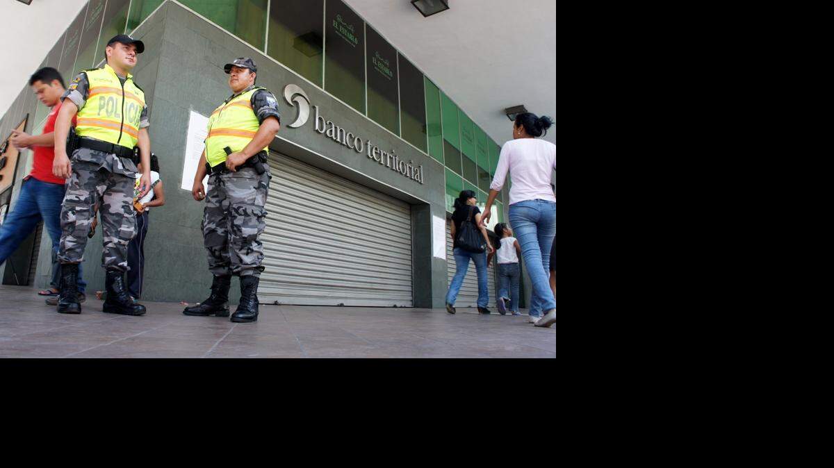 El lunes, la Fiscalía de Ecuador le abrió a Zunino y a empresarios venezolanos una instrucción por presunto lavado de activos que condujo a la quiebra de Banco Territorial.