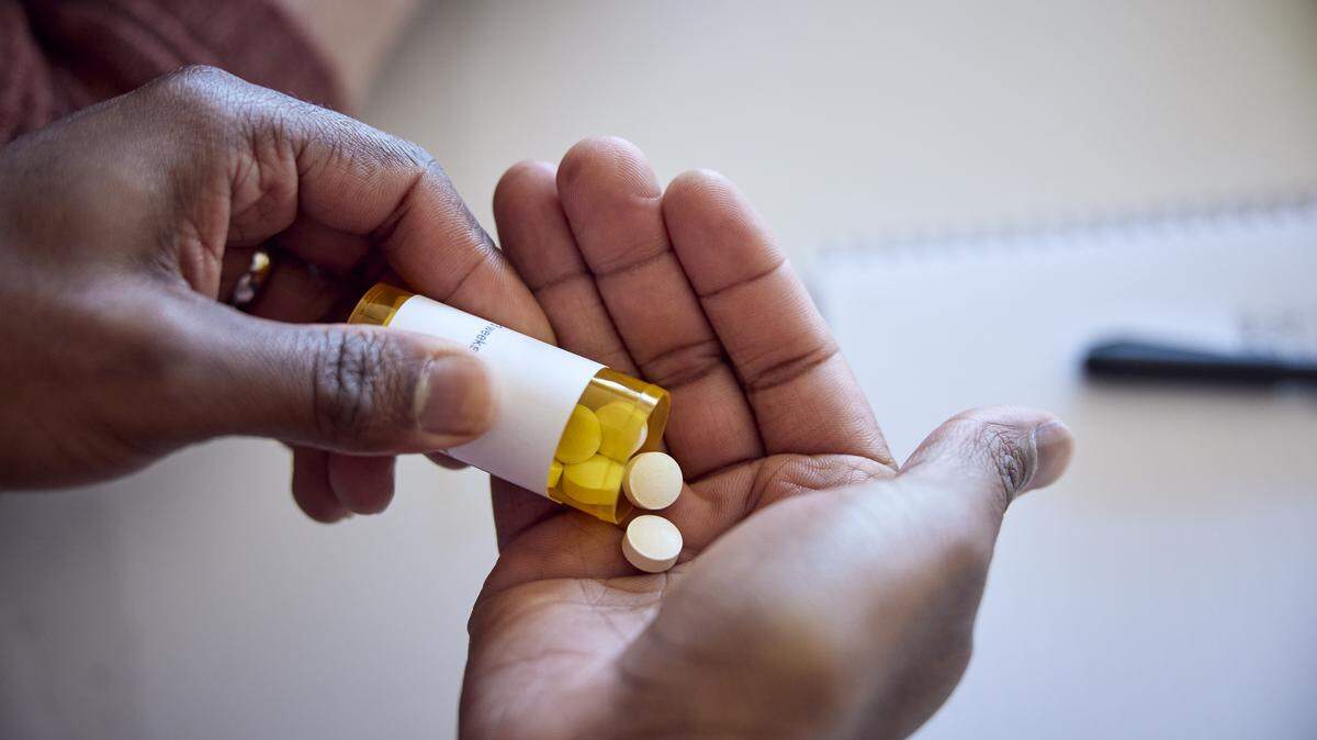 Los medicamentos pueden tener efectos secundarios, y todos debemos saberlo cuando consumimos estos fármacos.