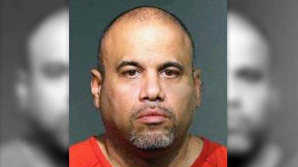 Emilio Ismael Vázquez, mugshot