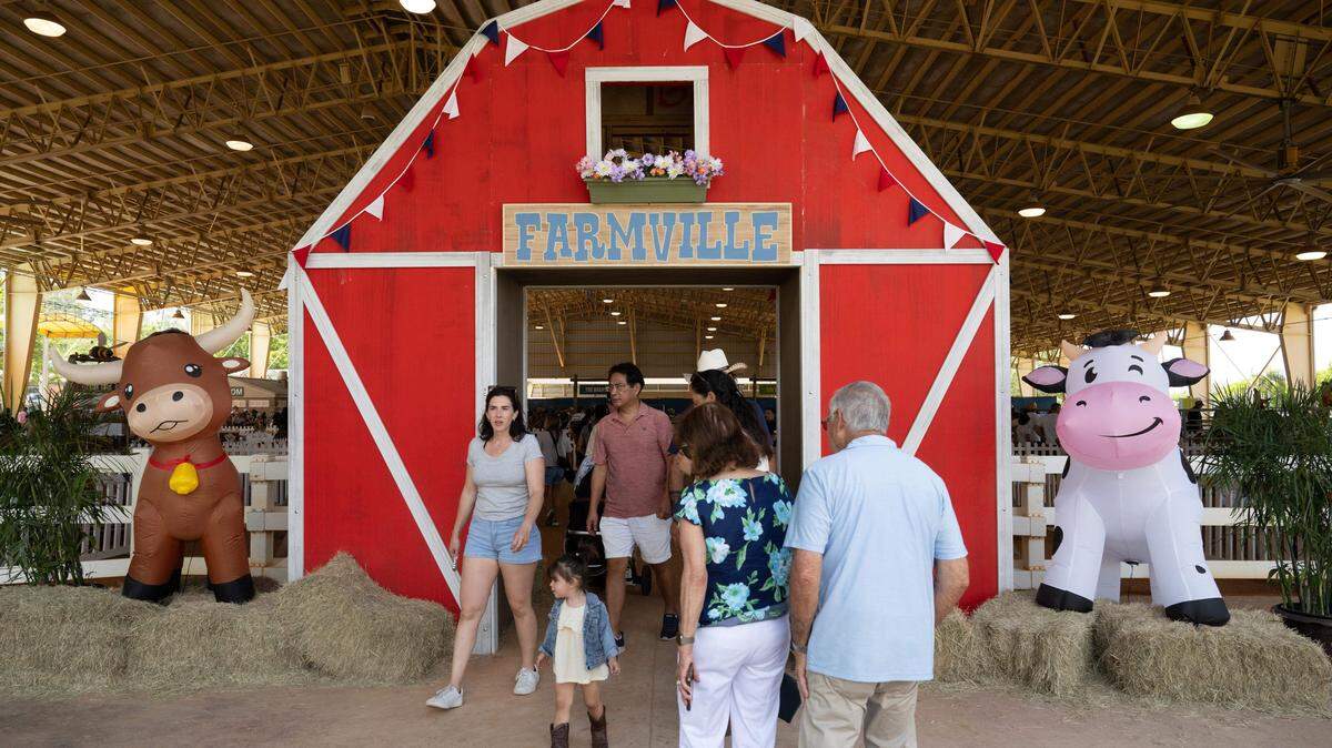 Las dudas sobre los gastos de la Fundación A3, organización benéfica que financia el rodeo anual de Miami-Dade en Tropical Park, llamado CountryFest, han llevado a la alcaldesa Daniella Levine Cava a prometer normas más estrictas sobre la concesión de subvenciones.