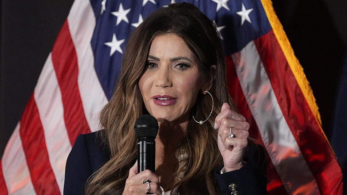 La secretaria de Seguridad Nacional, Kristi Noem.